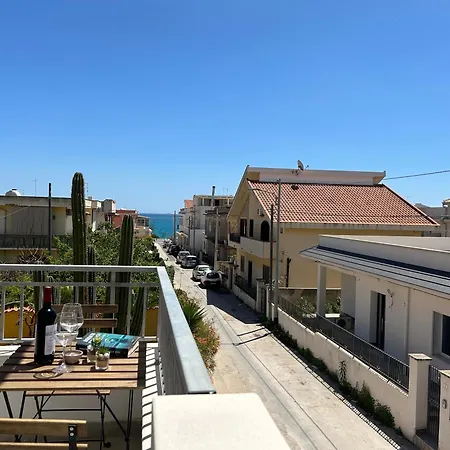 Blue Space 50 Meters From The Sandy Beach, Parking & Wifi