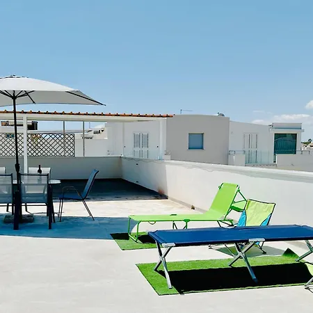 Blue Space 50 Meters From The Sandy Beach, Parking & Wifi *