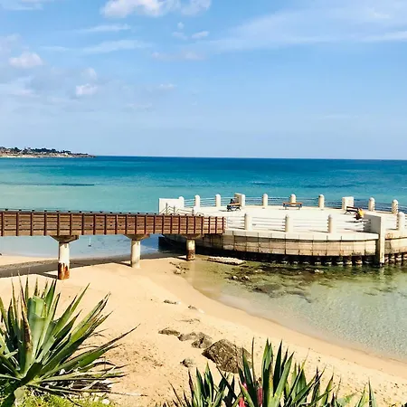 Holiday home Blue Space 50 Meters From The Sandy Beach, Parking & Wifi