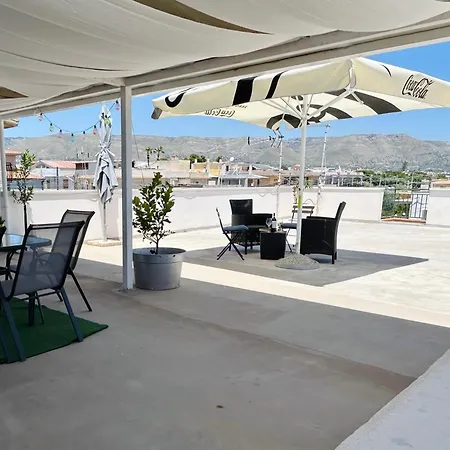 Blue Space 50 Meters From The Sandy Beach, Parking & Wifi Holiday home Avola