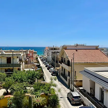 Blue Space 50 Meters From The Sandy Beach, Parking & Wifi *